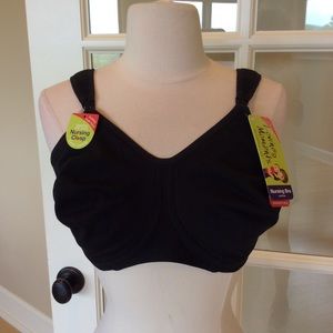 Nursing Bra Black 38D New Wirefree Loving Moments